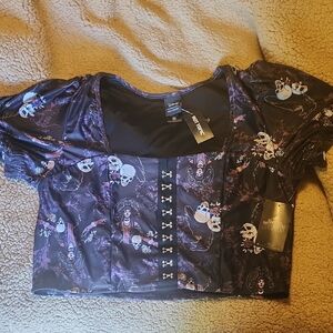 Hot Topic Black and Purple Fitted Crop Blouse
